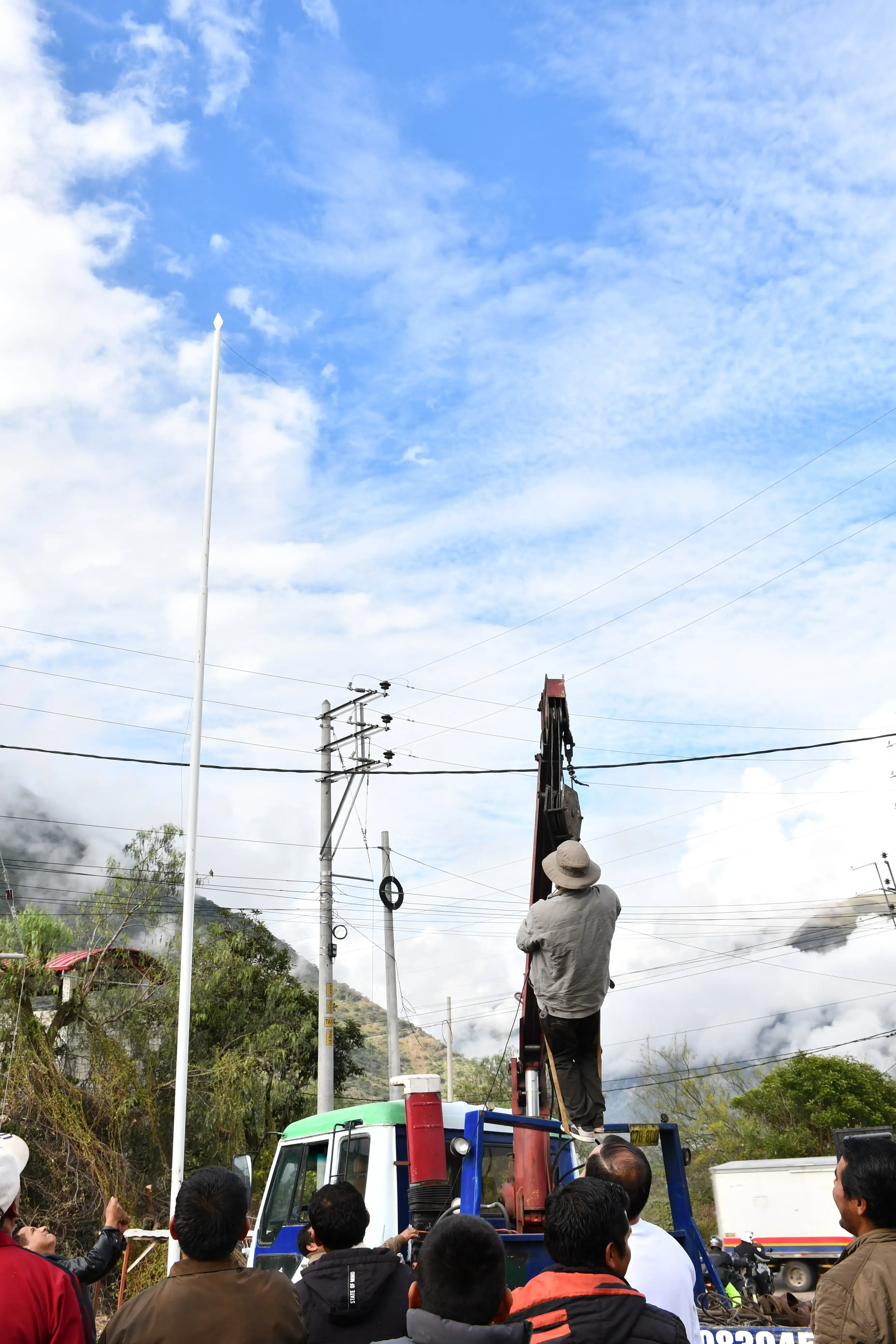 Izamiento del pabellón